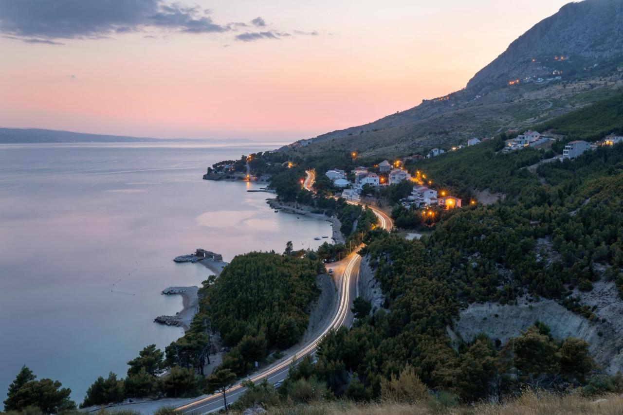 Apartments And Rooms By The Sea Lokva Rogoznica, Omis - 2973 Екстер'єр фото